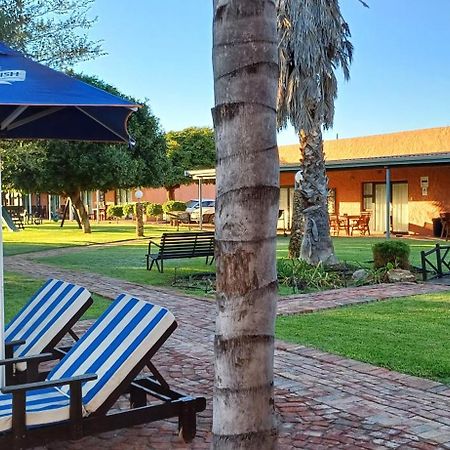 Culdesac Guesthouse Oudtshoorn Exteriér fotografie