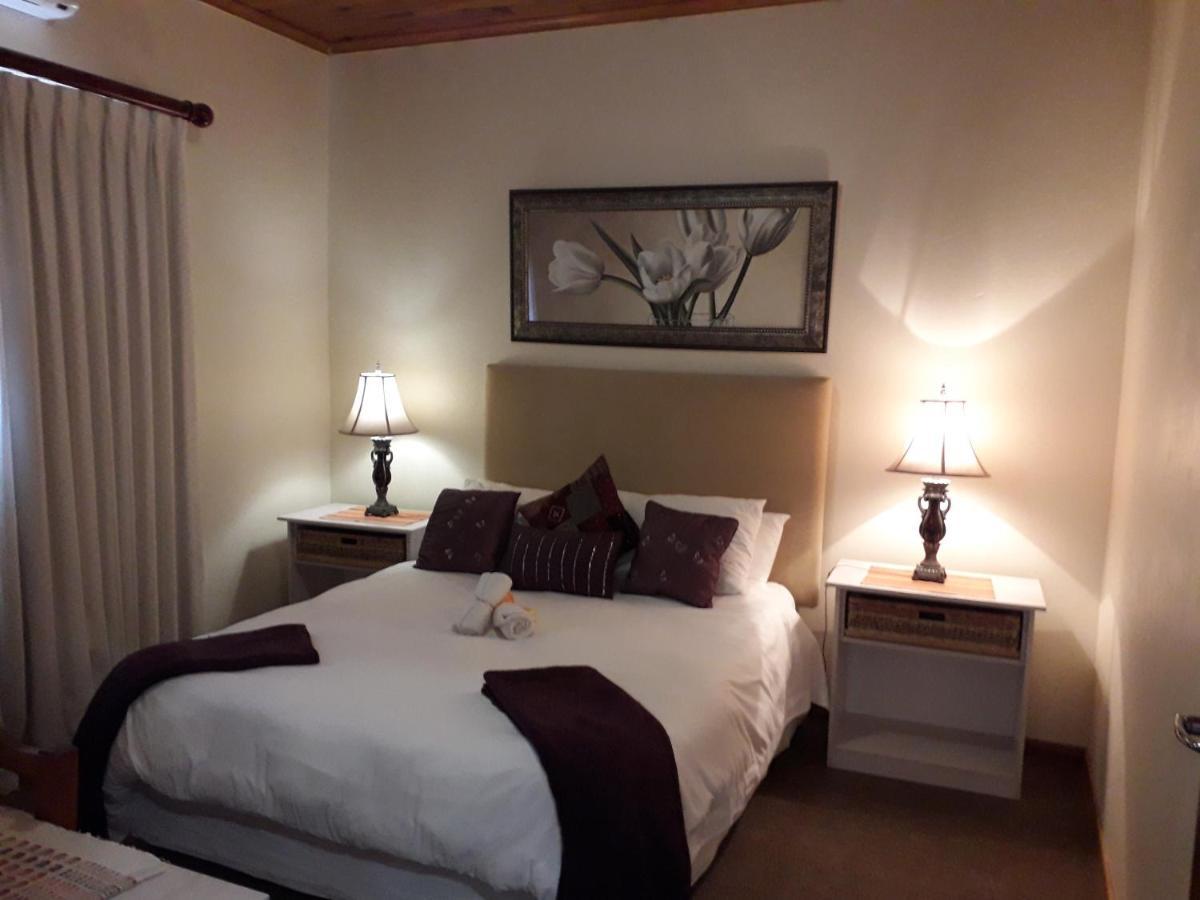 Culdesac Guesthouse Oudtshoorn Exteriér fotografie