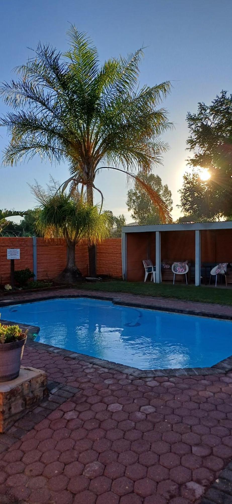 Culdesac Guesthouse Oudtshoorn Exteriér fotografie
